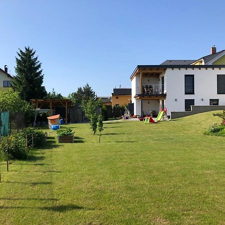 Anico Apartmany Dolni Benesov Екстериор снимка