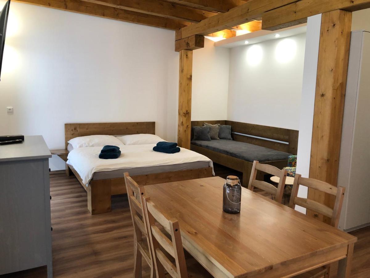 Anico Apartmany Dolni Benesov Екстериор снимка