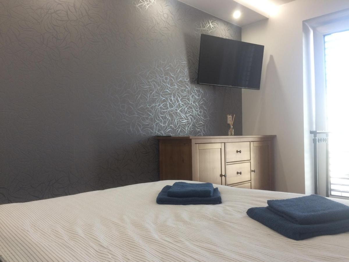 Anico Apartmany Dolni Benesov Екстериор снимка